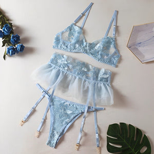 Lingerie bordado em flores com cinta liga