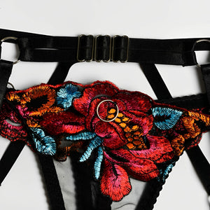 Lingerie Sexy com bordados em flores e cinta liga