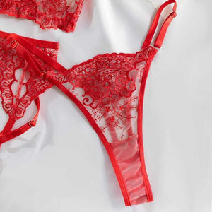 Lingerie com cinta liga (não acompanha meias e luvas)