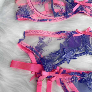 Lingerie com cinta liga e ligas de perna (calcinha com  regulagem)