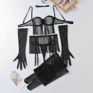 Lingerie completa com luvas, meias e gargantilha