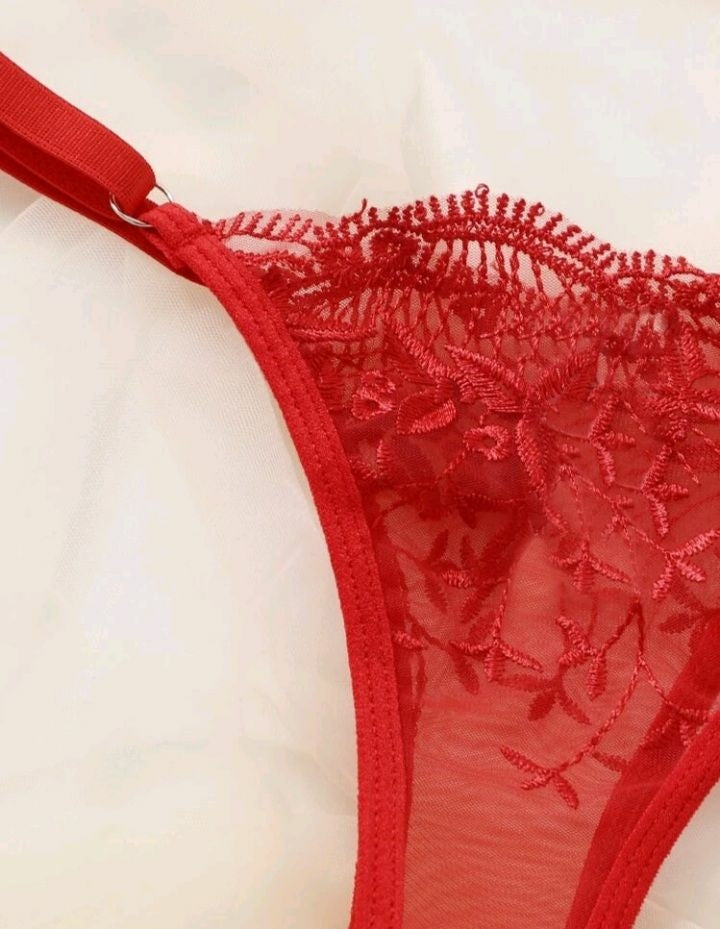 Lingerie Transparente com regulagem na calcinha