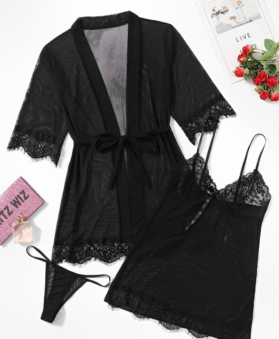 Camisola transparente com robe, calcinha e cinto